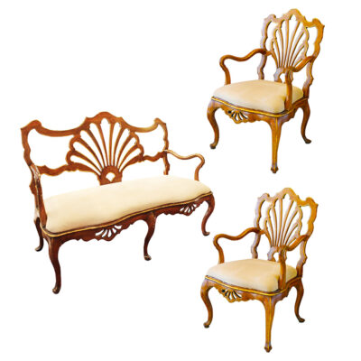 18th-century colonial Chippendale chairs. circa 1790